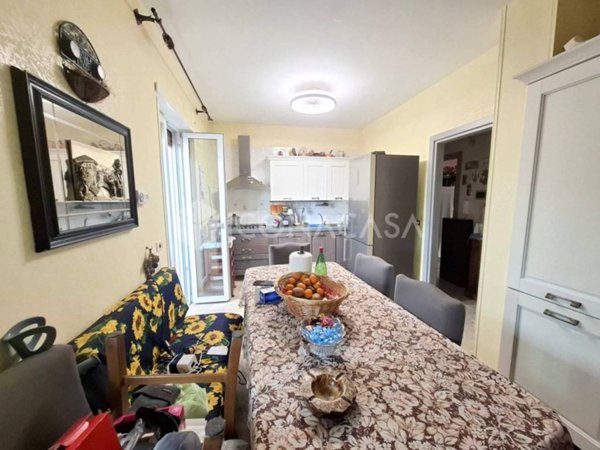 appartamento in vendita ad Adelfia