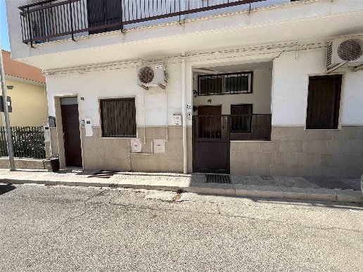 appartamento in vendita ad Adelfia