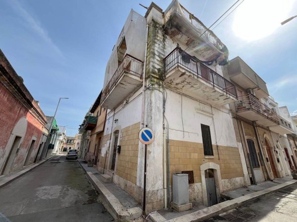 casa indipendente in vendita ad Adelfia