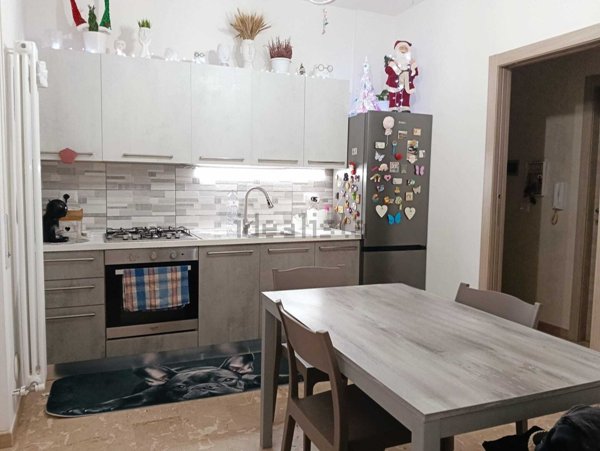 appartamento in vendita ad Adelfia