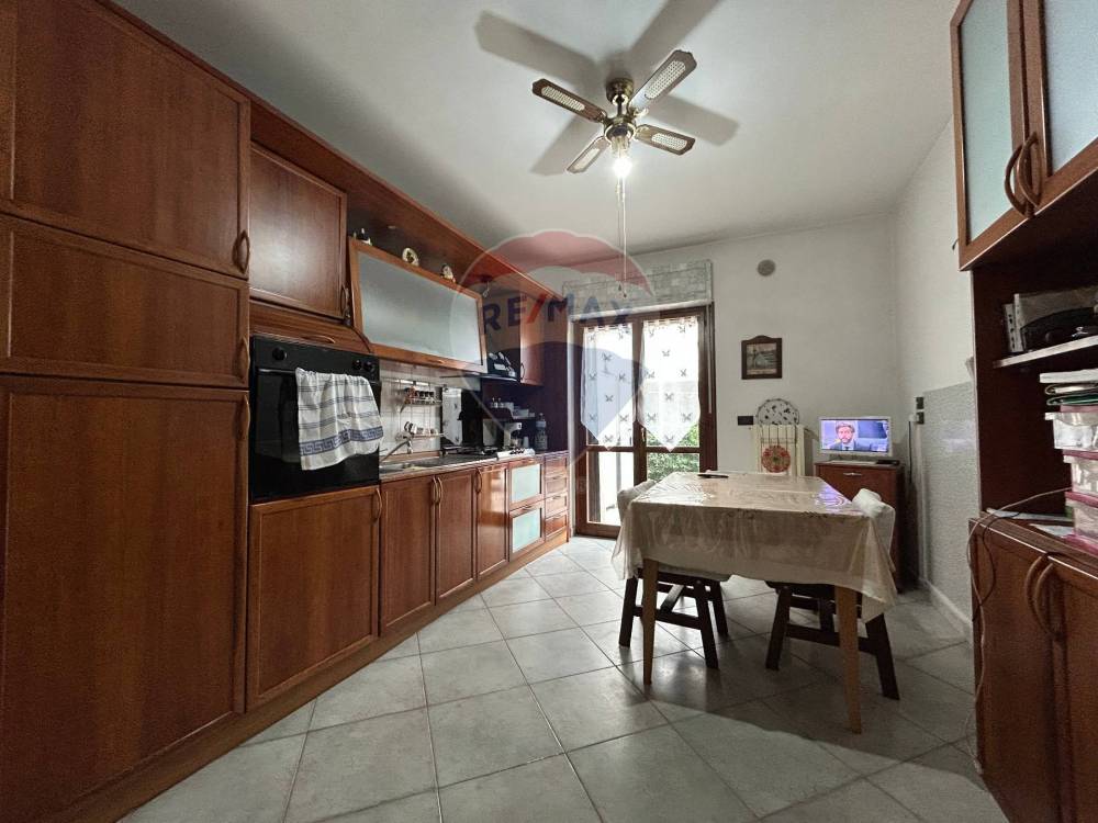 appartamento in vendita ad Adelfia