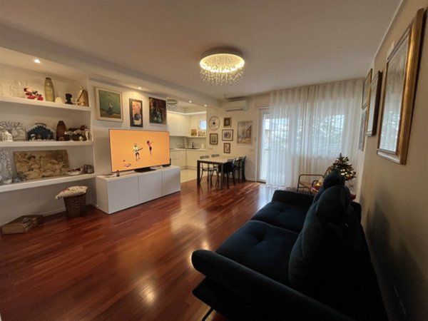 appartamento in vendita ad Adelfia