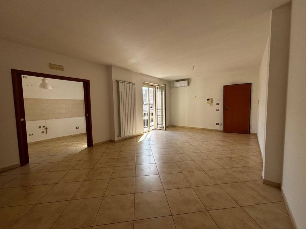 appartamento in vendita ad Adelfia in zona Canneto