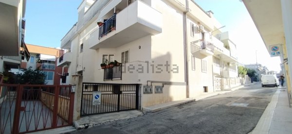 appartamento in vendita ad Adelfia