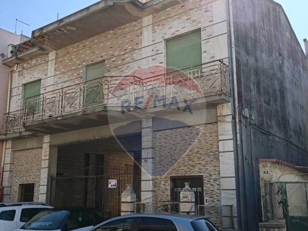 casa indipendente in vendita ad Adelfia
