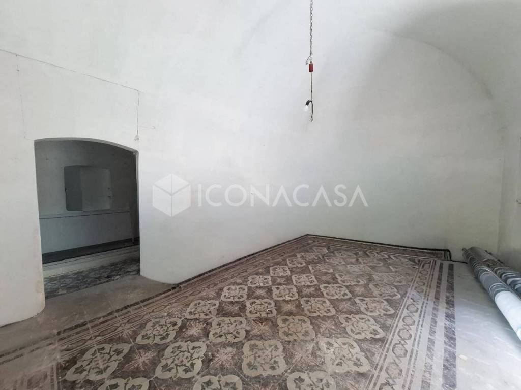 casa indipendente in vendita ad Adelfia in zona Canneto