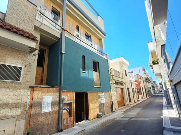 appartamento in vendita ad Adelfia in zona Canneto