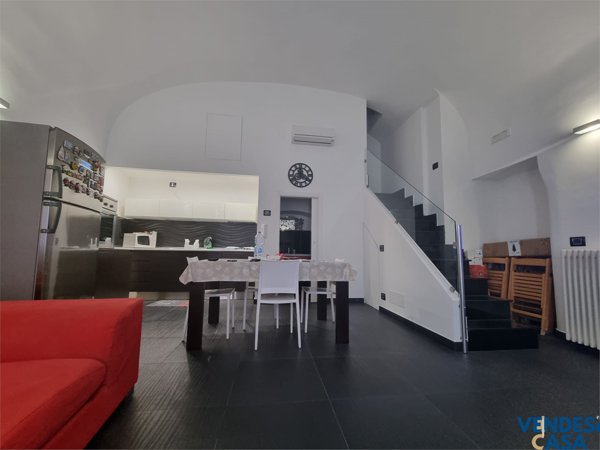casa indipendente in vendita ad Adelfia in zona Canneto