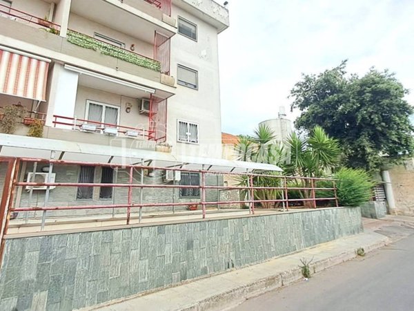 appartamento in vendita ad Adelfia in zona Canneto