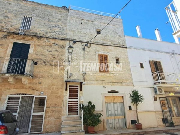 casa indipendente in vendita ad Adelfia