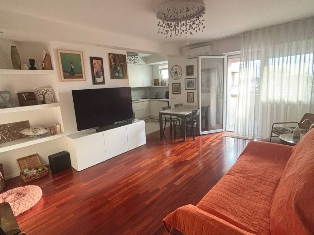 appartamento in vendita ad Adelfia in zona Canneto