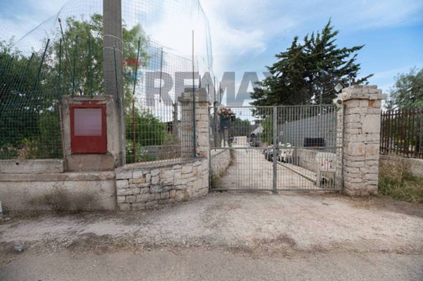 casa indipendente in vendita ad Adelfia