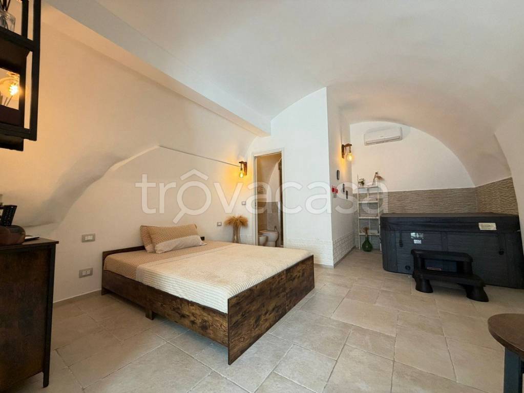 casa indipendente in vendita ad Adelfia in zona Canneto
