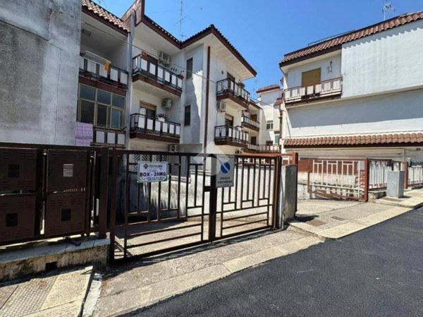 appartamento in vendita ad Adelfia in zona Canneto