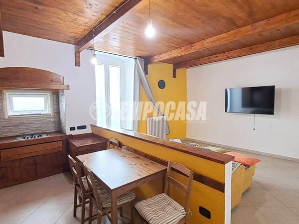 casa indipendente in vendita ad Adelfia in zona Canneto
