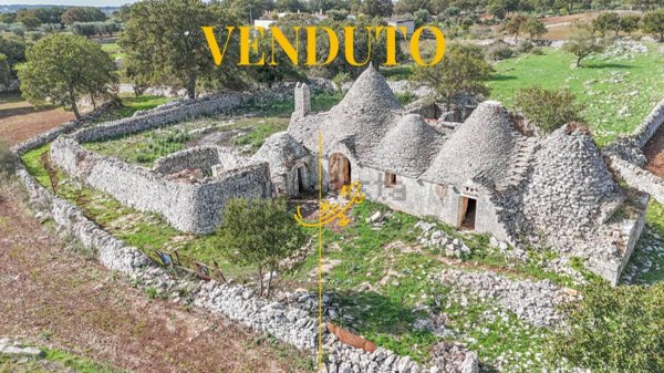 quadrivano in vendita ad Alberobello