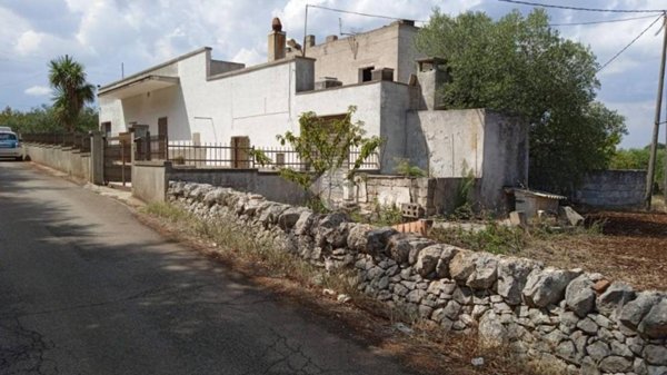 casa indipendente in vendita ad Alberobello
