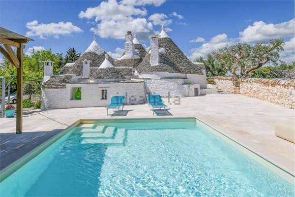 pentavano in vendita ad Alberobello