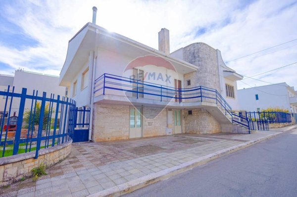 casa indipendente in vendita ad Alberobello