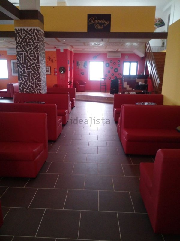 locale commerciale in vendita ad Alberobello