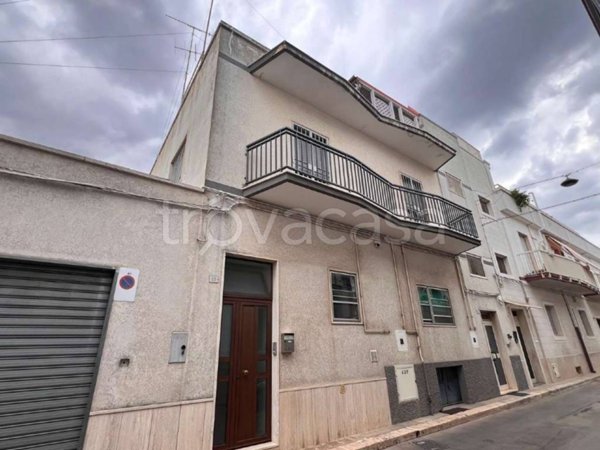 casa indipendente in vendita ad Alberobello