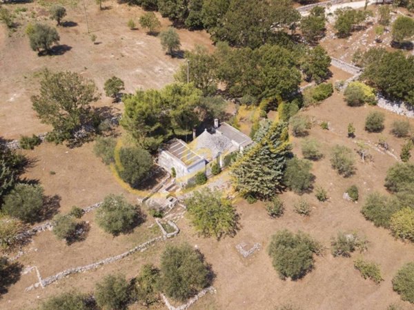 casa indipendente in vendita ad Alberobello