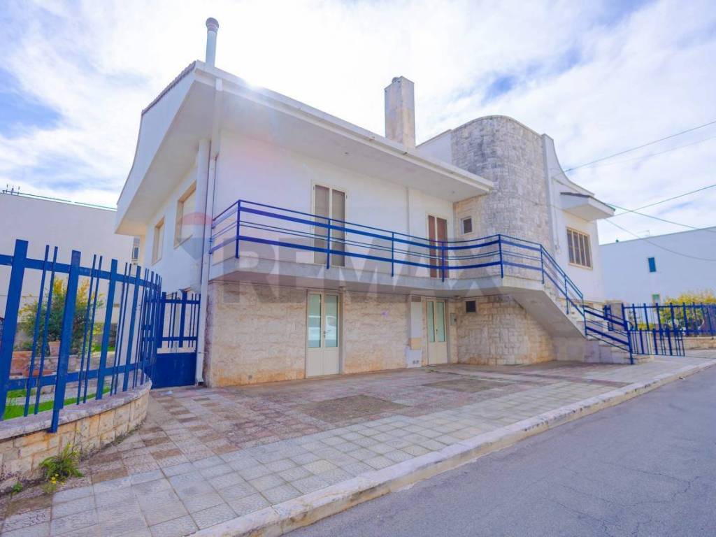 casa indipendente in vendita ad Alberobello
