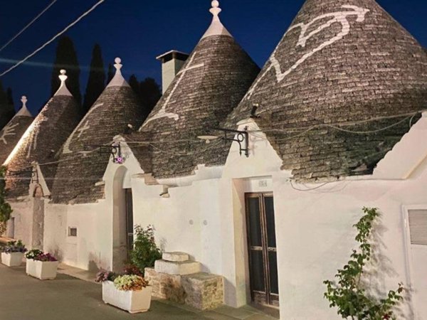 intera palazzina in vendita ad Alberobello