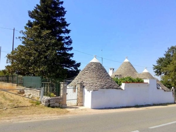 casa indipendente in vendita ad Alberobello