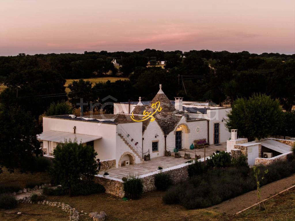 casa indipendente in vendita ad Alberobello