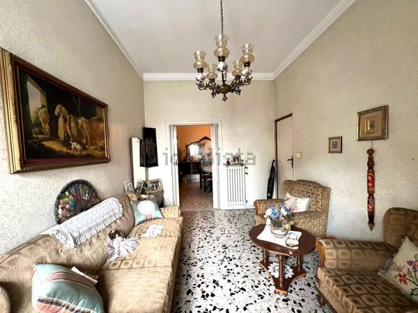 pentavano in vendita ad Altamura in zona Centro Storico