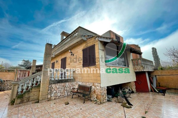 casa indipendente in vendita ad Altamura