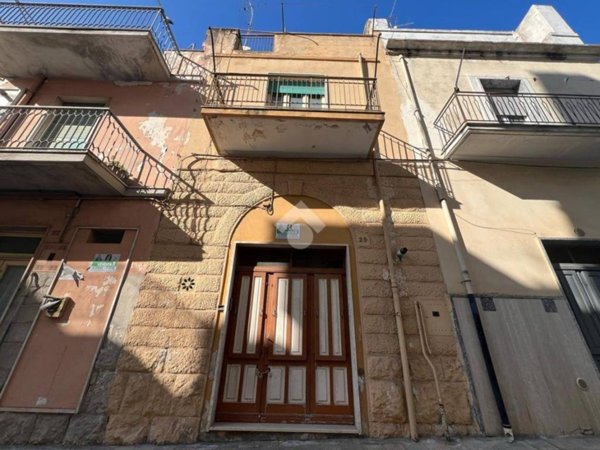 casa indipendente in vendita ad Altamura