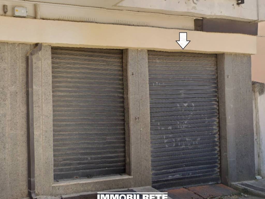 locale commerciale in vendita ad Altamura