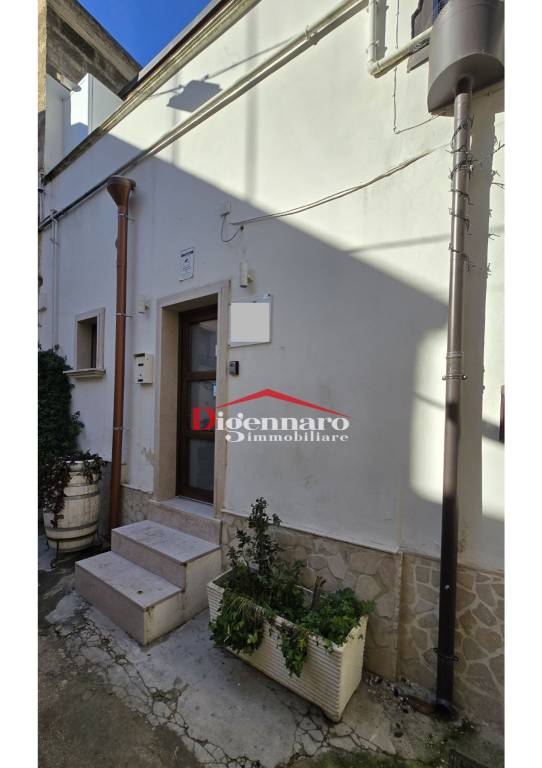 casa indipendente in vendita ad Altamura in zona Centro Storico