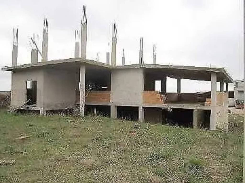 casa indipendente in vendita ad Altamura in zona Stazione Ferroviaria