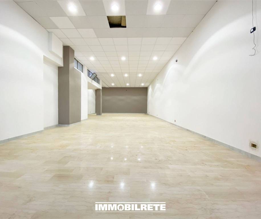 negozio in vendita ad Altamura