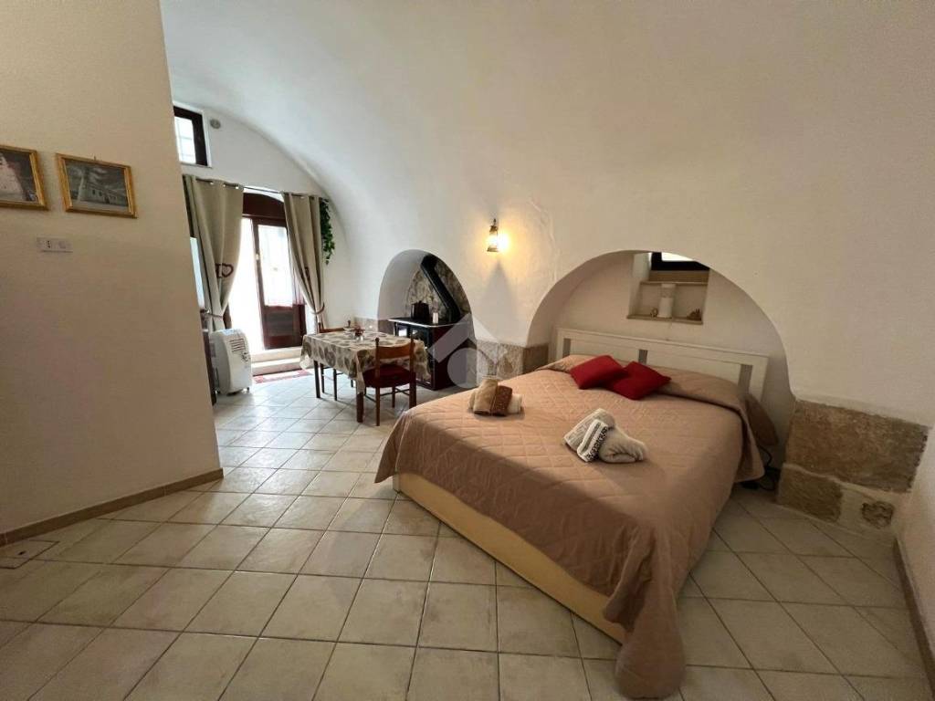 casa indipendente in vendita ad Altamura in zona Centro Storico