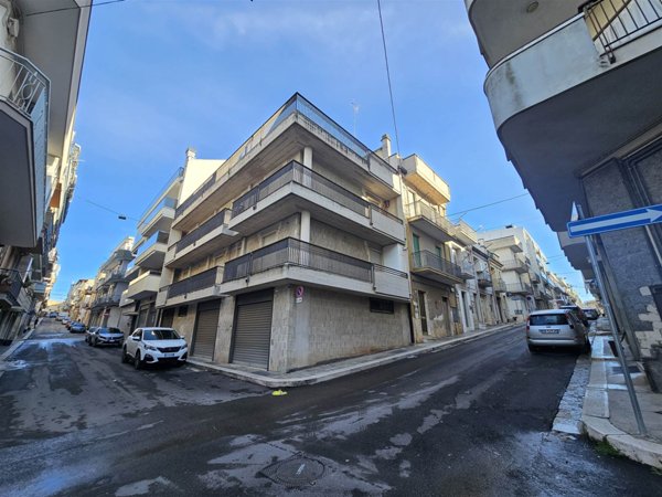 casa indipendente in vendita ad Altamura