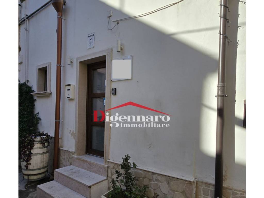 casa indipendente in vendita ad Altamura in zona Centro Storico