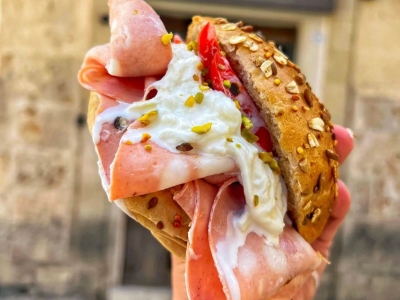 negozio in vendita ad Altamura in zona Centro Storico