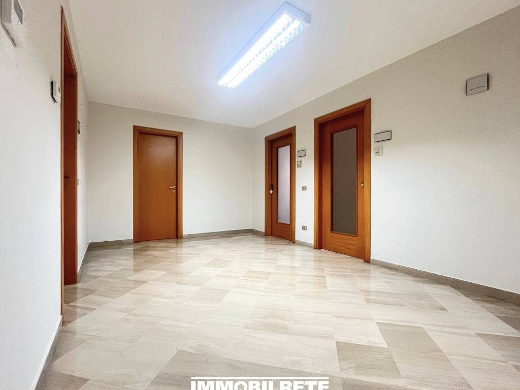 ufficio in vendita ad Altamura