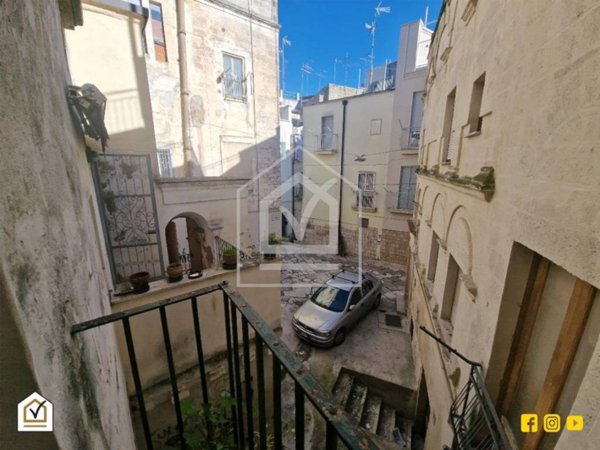 casa indipendente in vendita ad Altamura in zona Centro Storico