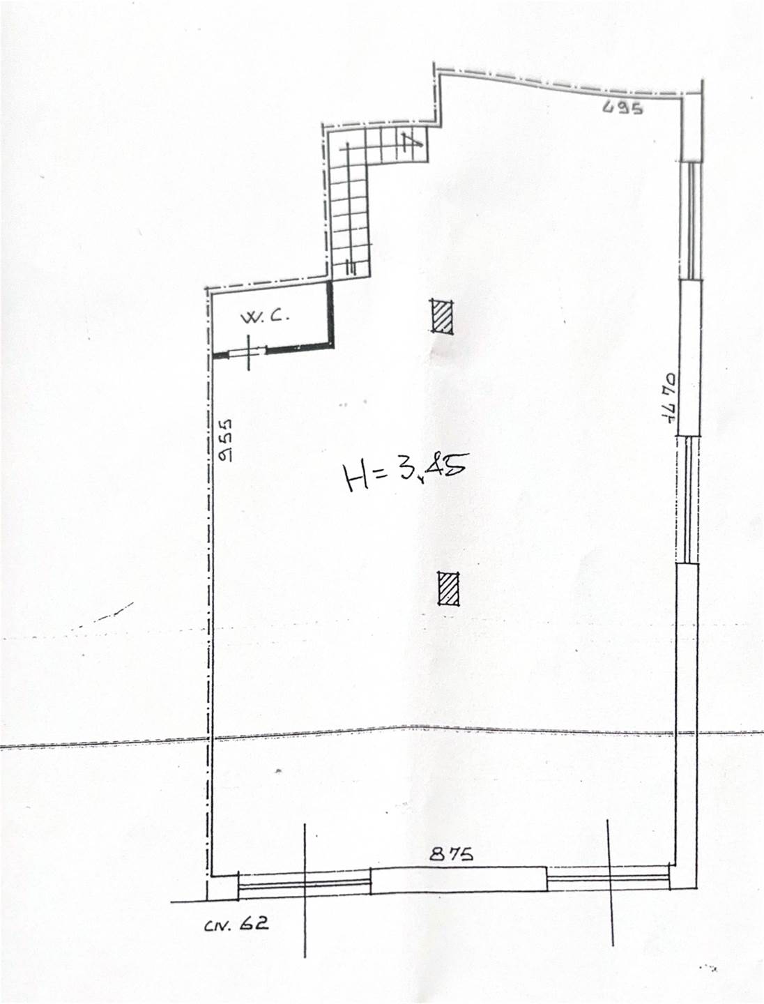 locale commerciale in vendita ad Altamura