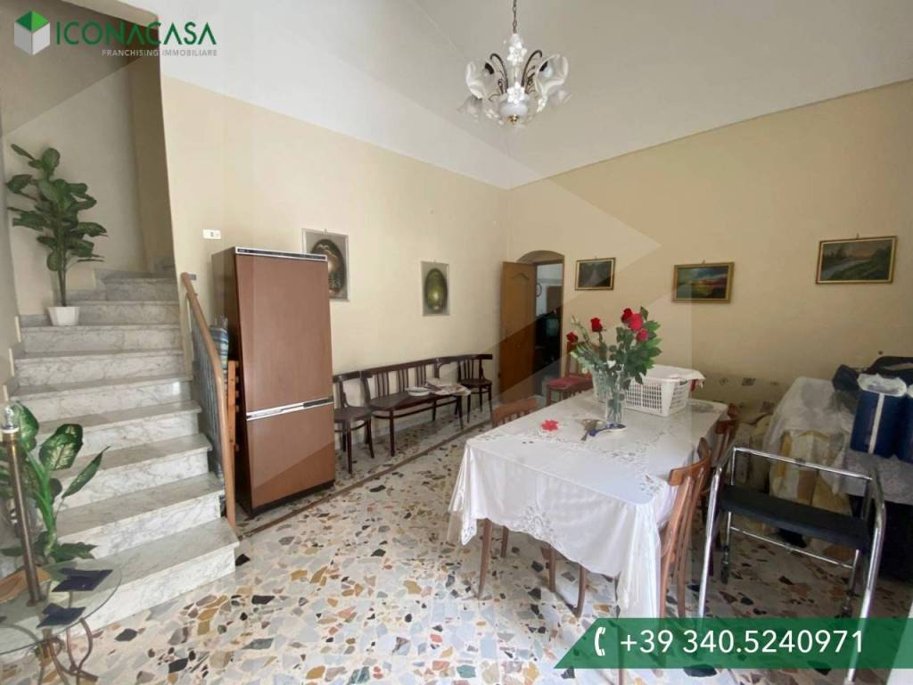 casa indipendente in vendita ad Altamura
