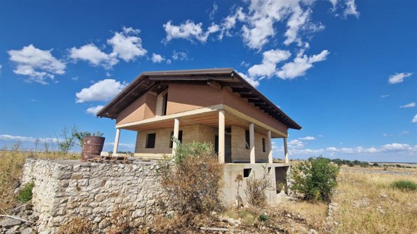 casa indipendente in vendita ad Altamura