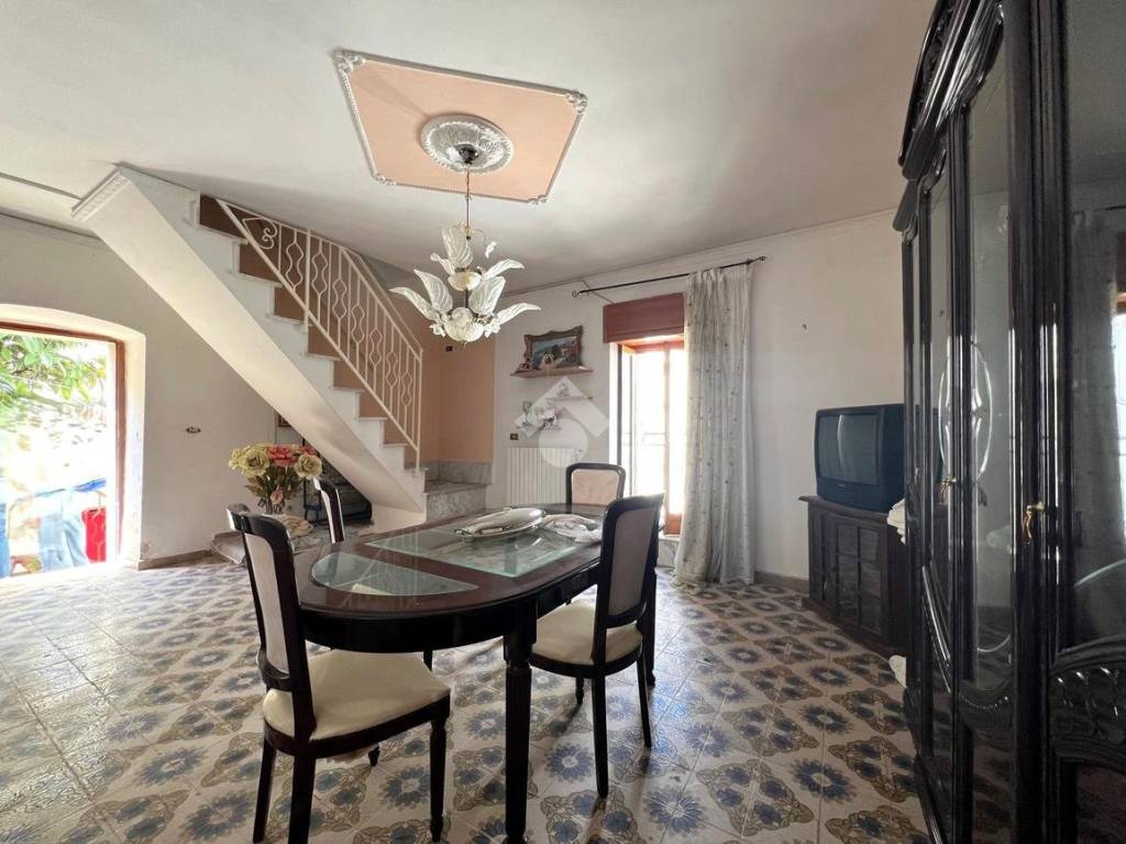 casa indipendente in vendita ad Altamura in zona Centro Storico