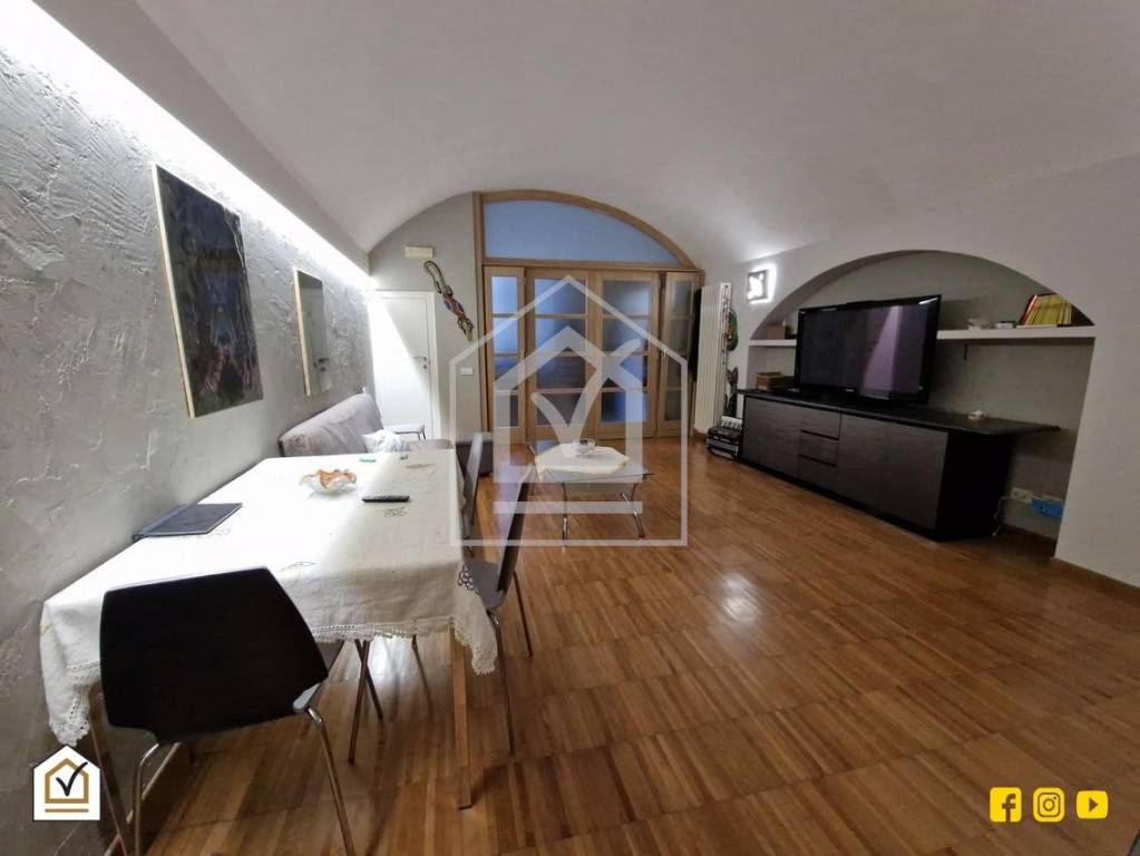 casa indipendente in vendita ad Altamura in zona Centro Storico