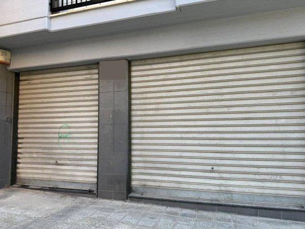 locale commerciale in vendita ad Altamura