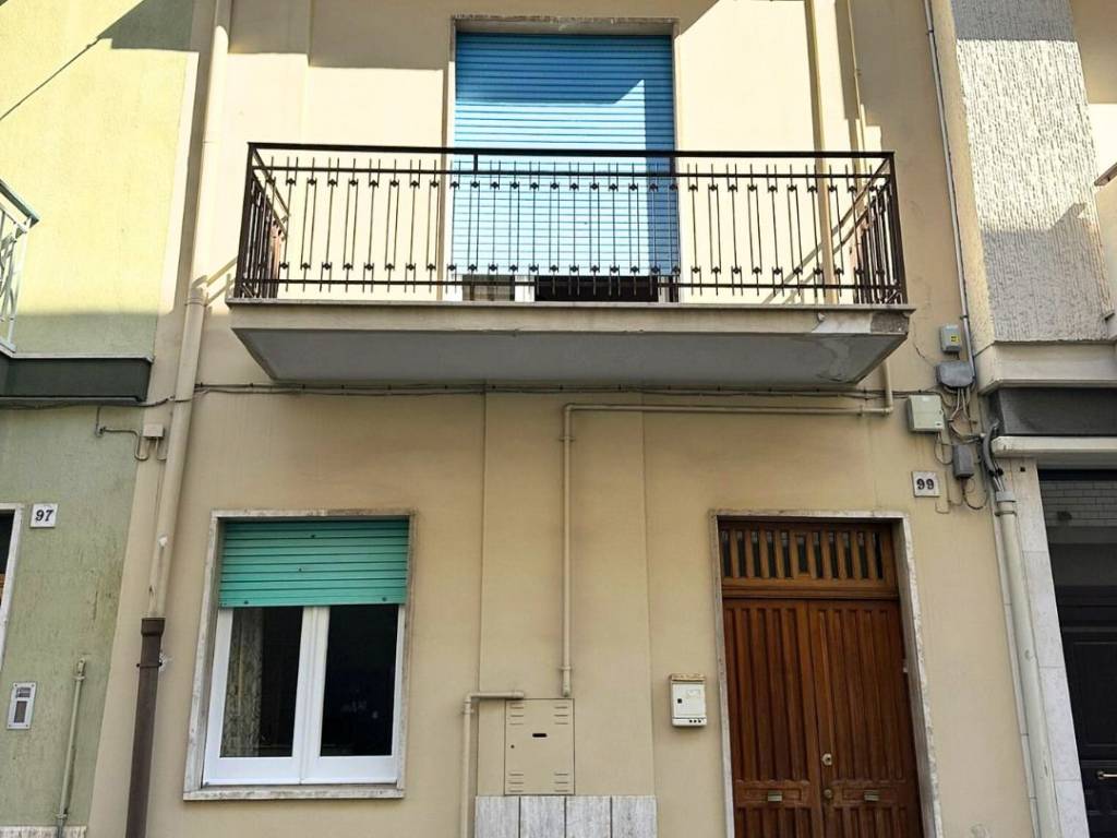 casa indipendente in vendita ad Altamura